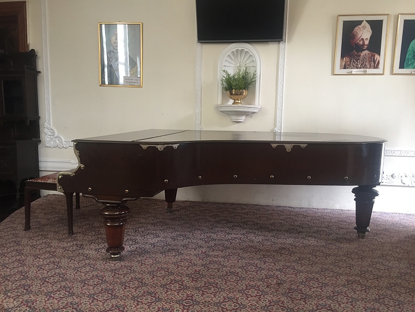 Chail palace piano