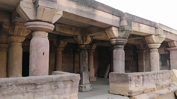 pictures of aihole